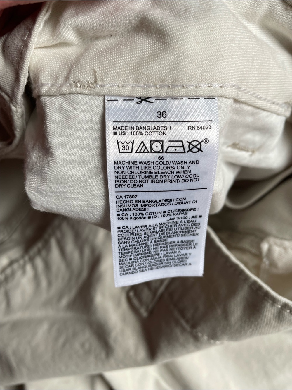 Old Navy Lived-In Straight Shorts Men's Size 36 Khaki Beige Casual Chino - Picture 3 of 4